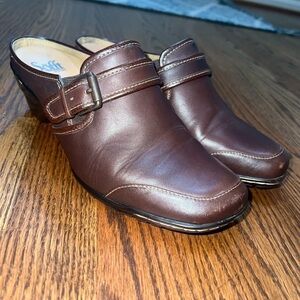 Sofft Brown Clogs with Buckle size 8.5